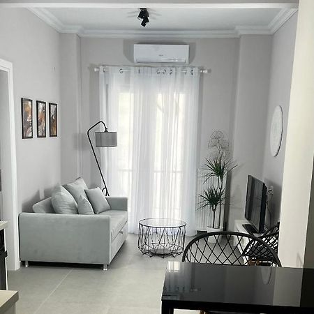 Agia Sofia Noir Apartment Tesalonika Bagian luar foto