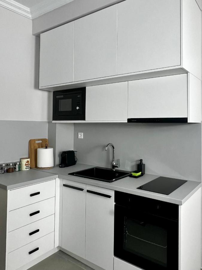 Agia Sofia Noir Apartment Tesalonika Bagian luar foto