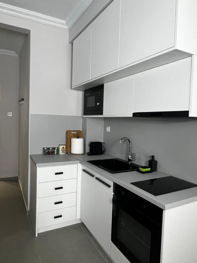 Agia Sofia Noir Apartment Tesalonika Bagian luar foto